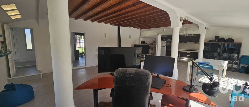 Casa / Villa T4 em Azeitão (São Lourenço e São Simão) de 152 m²