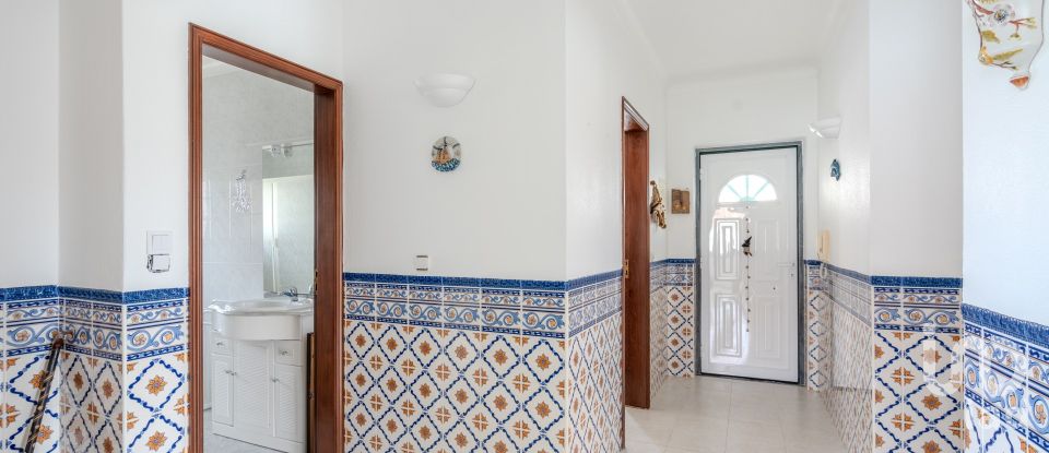 Traditional house T3 in Ericeira of 120 m²