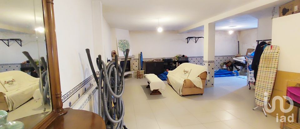 Habitação T4 em Reboreda e Nogueira de 348 m²