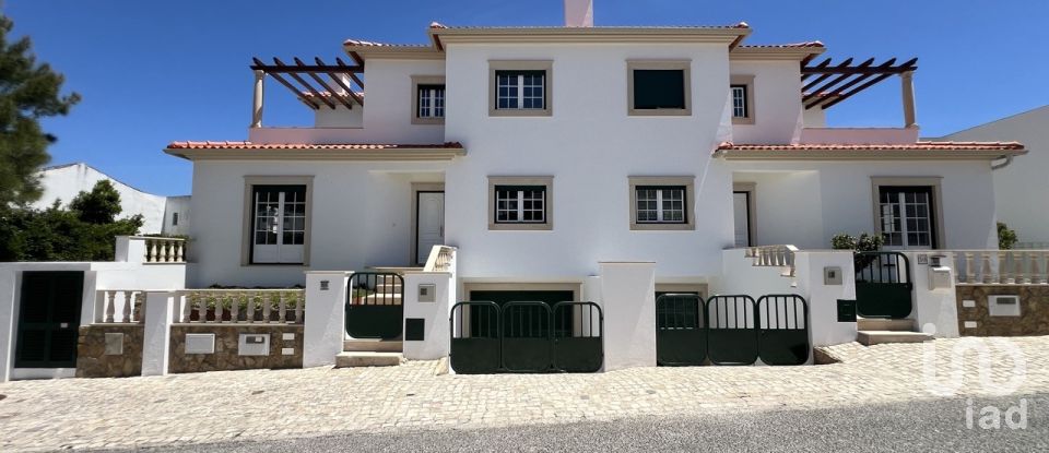 Habitação T5 em Tornada e Salir do Porto de 184 m²
