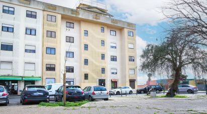 Apartment T3 in Queluz e Belas of 94 m²