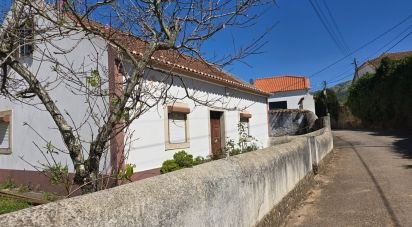 House T2 in Lamas e Cercal of 121 m²