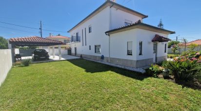 Casa T3 em Santa Marta de Portuzelo de 233 m²