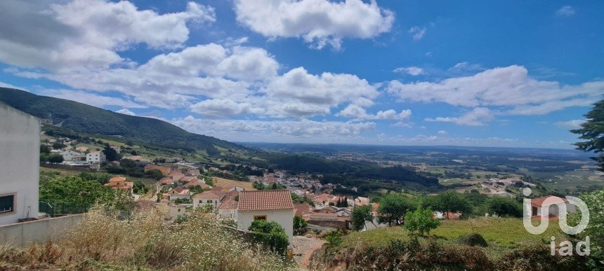 Building land in Lamas e Cercal of 2,400 m²