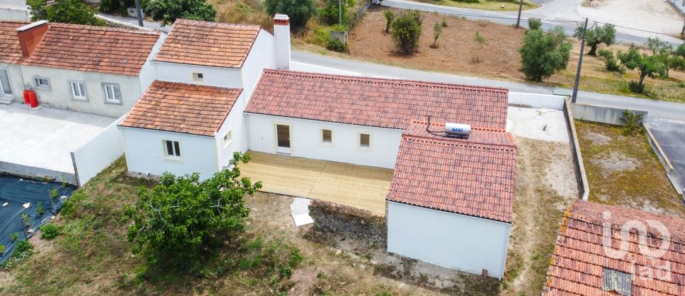 Village house T3 in Gondemaria e Olival of 220 m²