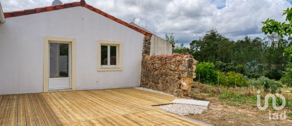 Village house T3 in Gondemaria e Olival of 220 m²