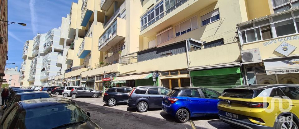 Shop / premises commercial in Santa Clara of 140 m²