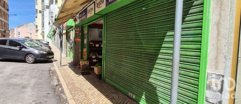 Shop / premises commercial in Santa Clara of 140 m²