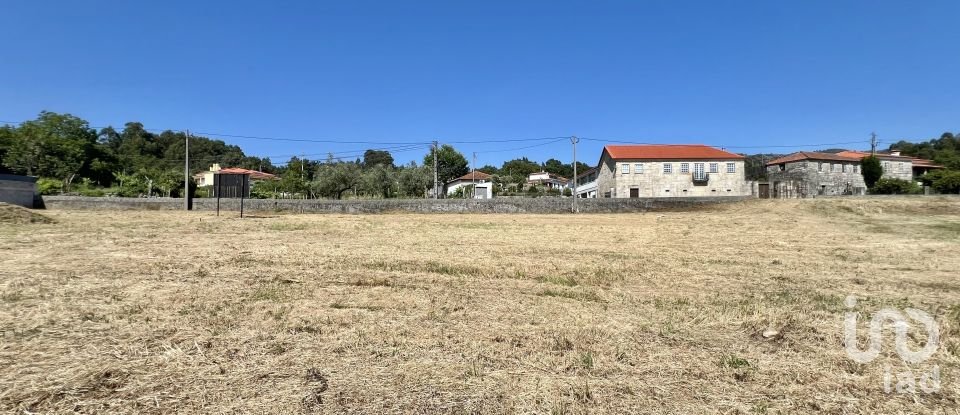 Terrain à bâtir à Cambra e Carvalhal de Vermilhas de 877 m²
