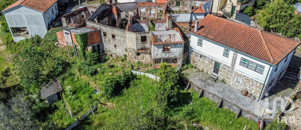 Casa T2 em Santa Comba Dão e Couto do Mosteiro de 115 m²