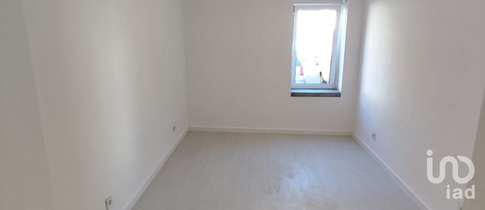 Apartment T1 in Olivais of 50 m²