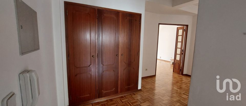 Apartamento T3 em Marrazes e Barosa de 140 m²