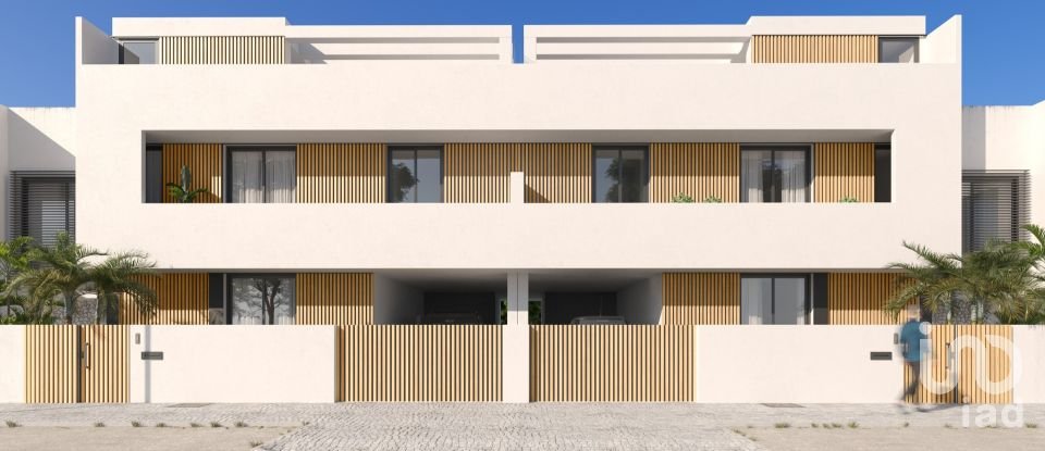 Casa T4 em Tavira (Santa Maria e Santiago) de 325 m²