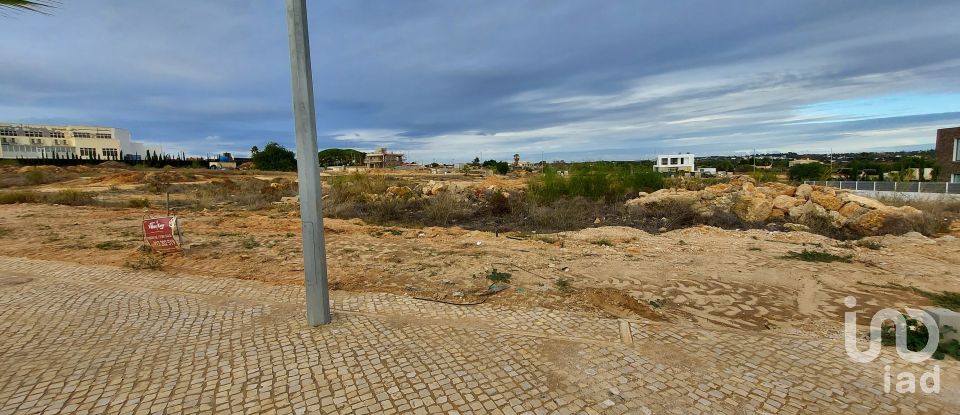 Land in Alcantarilha e Pêra of 874 m²