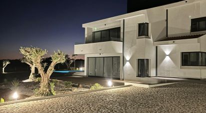 Casa de Campo T5 em Quarteira de 321 m²