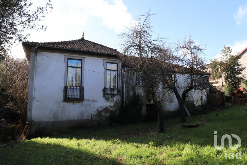 Maison de campagne T9 à Campeã de 996 m²