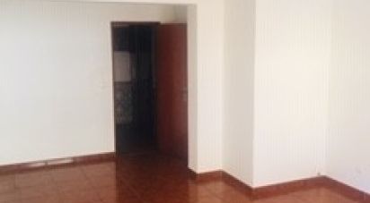Apartment T3 in Rio de Mouro of 115 m²