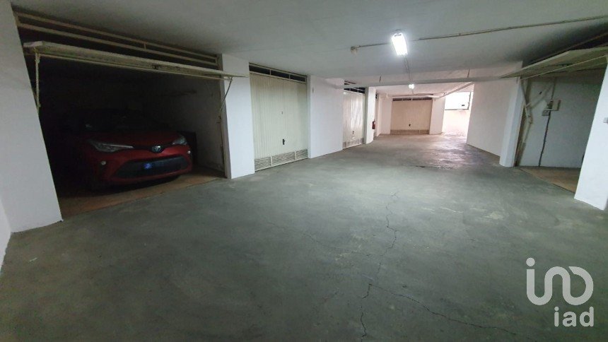 Parque de Estacionamento / Garagem / Box em São Gonçalo De Lagos de 21 m²