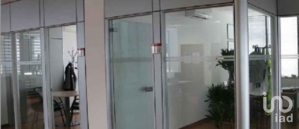 Escritório em Carnaxide e Queijas de 150 m²