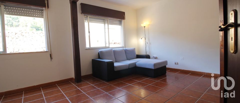 House T3 in Bouro (Santa Maria) of 112 m²