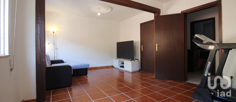 Casa / Villa T3 em Bouro (Santa Maria) de 112 m²