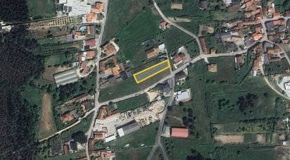 Land in Batalha of 1,047 m²