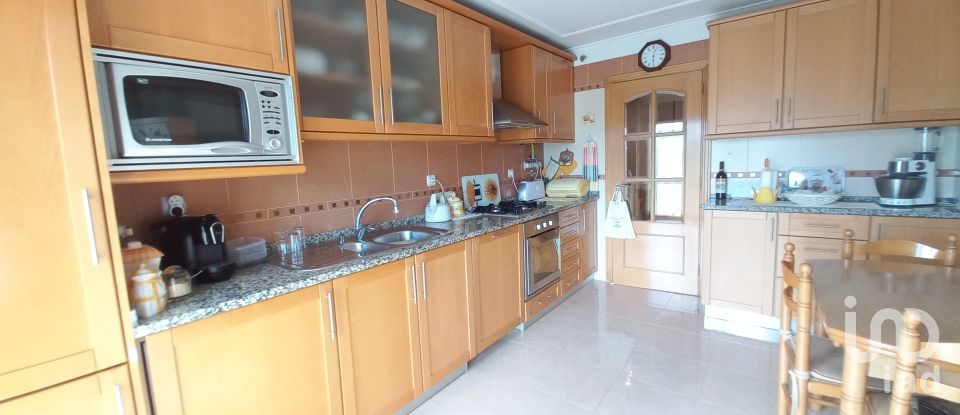 Apartamento T3 em Odivelas de 158 m²