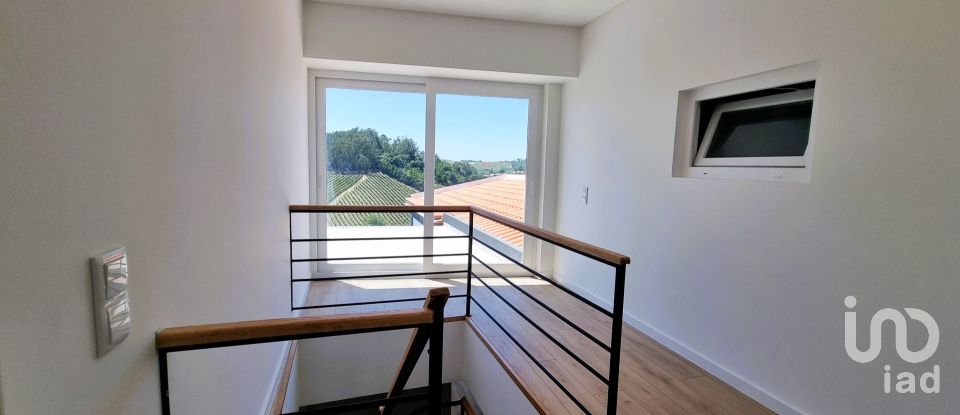 Casa T3 em Freiria de 92 m²