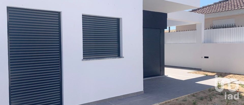 Maison T4 à Fernão Ferro de 128 m²