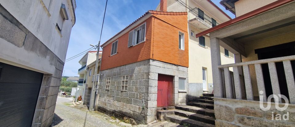 House T5 in Aguiar da Beira e Coruche of 80 m²