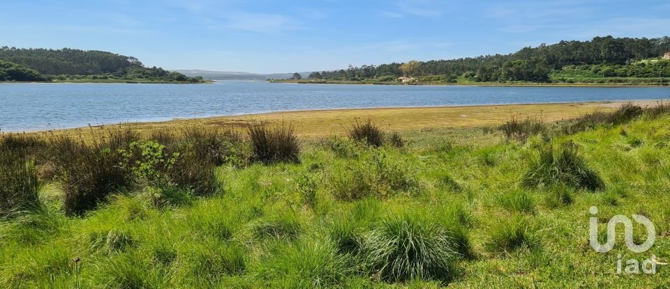 Terrain à Caldas da Rainha - Santo Onofre e Serra do Bouro de 639 m²