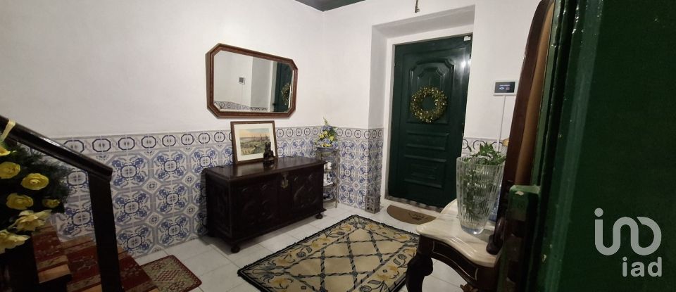 Traditional house T4 in Manique Do Intendente, Vila Nova De São Pedro E Maçussa of 231 m²