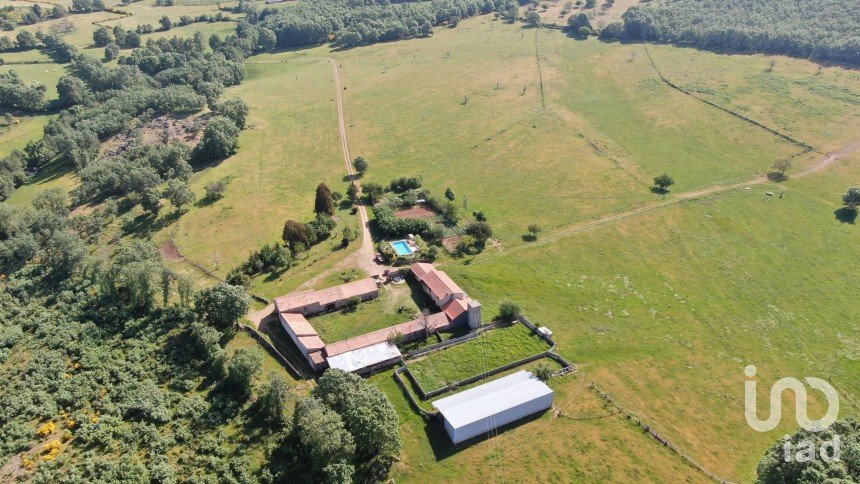 Ferme T0 à Vale de Espinho de 1 200 m²