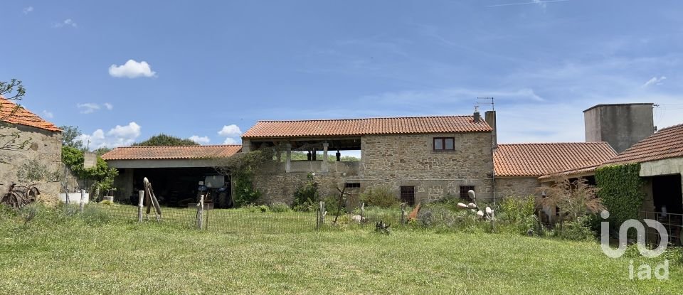 Quinta T0 em Vale de Espinho de 1 200 m²