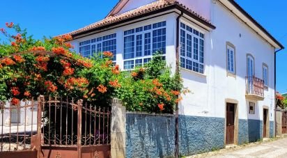 Casa / Villa T6 em Pinheiro de Coja e Meda de Mouros de 687 m²