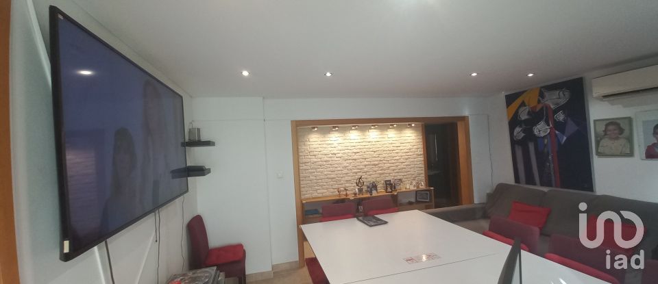 Appartement T3 à Falagueira-Venda Nova de 99 m²