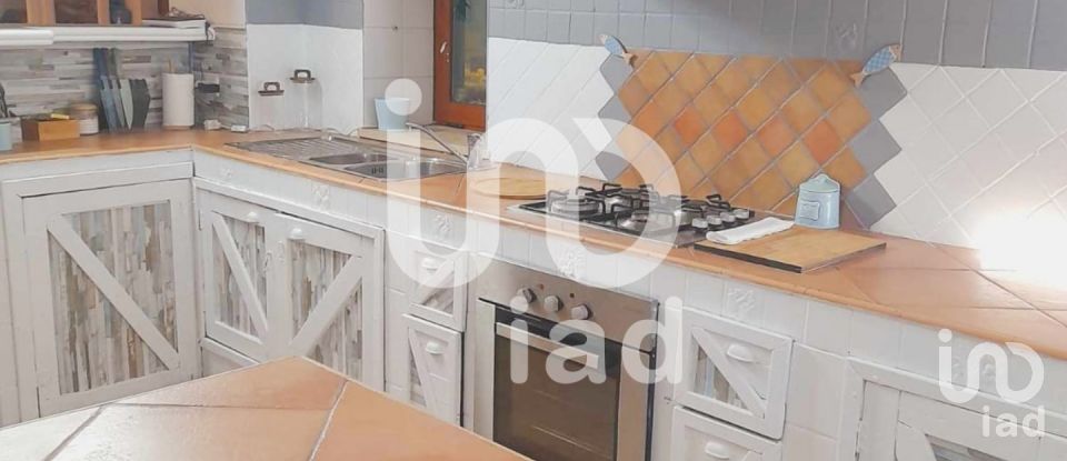 Casa tradicional T3 em Luz de Tavira e Santo Estêvão de 116 m²