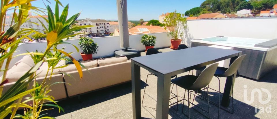 Duplex T3 à Cadaval e Pêro Moniz de 207 m²