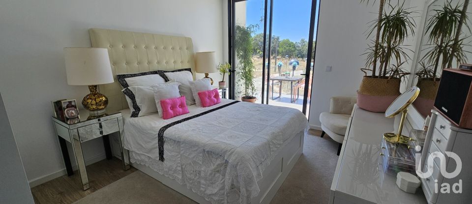 Maison T4 à Sesimbra (Castelo) de 214 m²