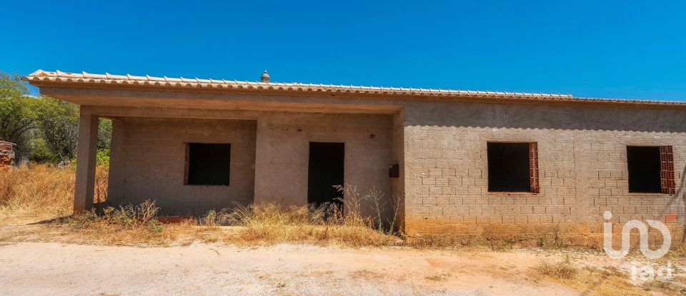 Terreno para construção em Paderne de 32 240 m²