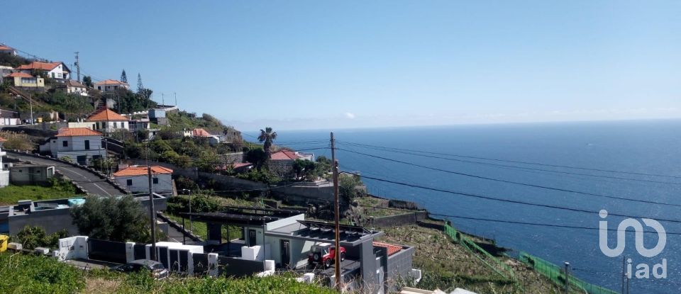 House T2 in Ribeira Brava of 68 m²