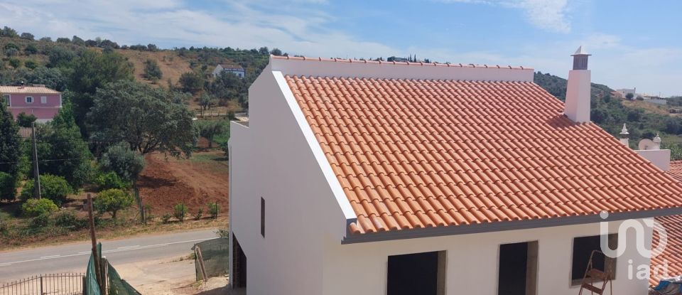 Maison T3 à Silves de 108 m²