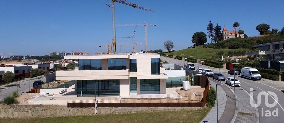 Casa T3 em Canidelo de 367 m²