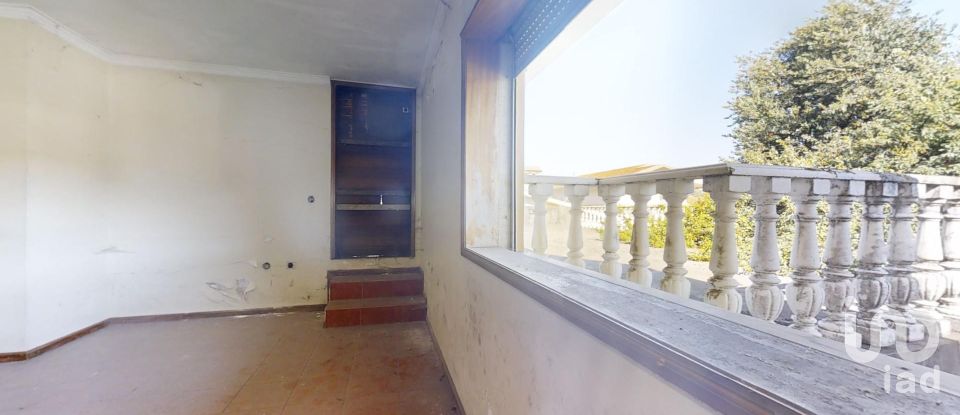 Casa T8 em Bougado (São Martinho e Santiago) de 270 m²