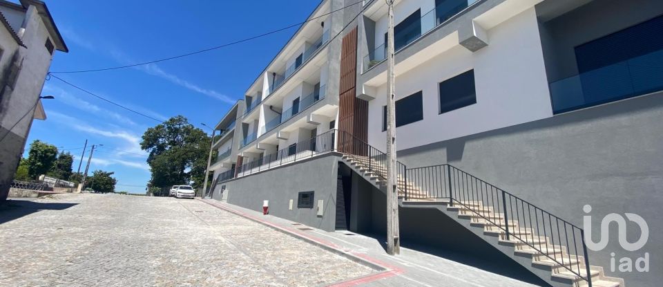 Apartamento T2 em Cristelo de 101 m²