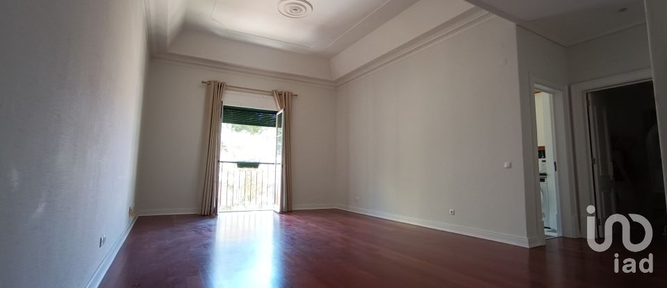 Apartamento T1 em Santa Maria Maior de 80 m²