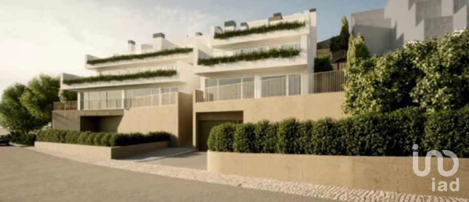 Land in Cascais e Estoril of 1,670 m²