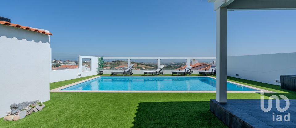 Gîte T3 à Encarnação de 305 m²