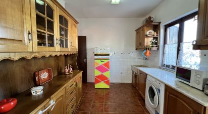 Town house T3 in Marrazes e Barosa of 75 m²