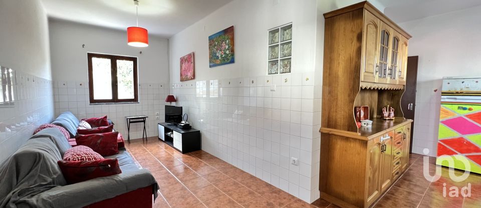 Maison de ville T3 à Marrazes e Barosa de 75 m²